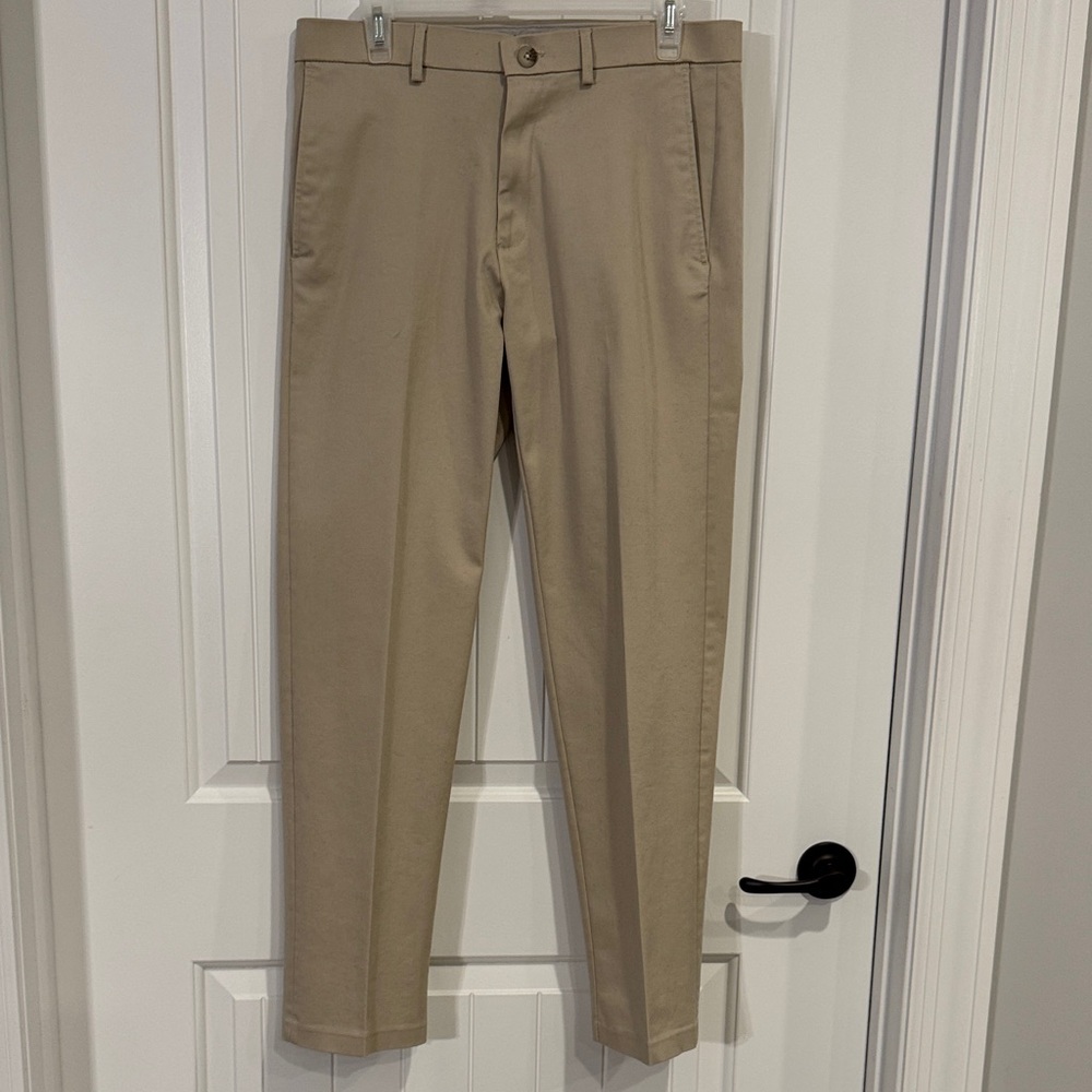 Haggar Men's Tan Chinos
